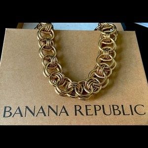 Banana Republic Gold Chain Link Necklace